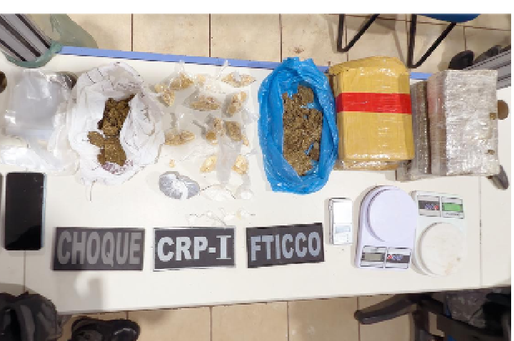 BPCHOQUE apreende drogas e prende dois suspeitos durante ação no bairro Três Marias em Porto Velho