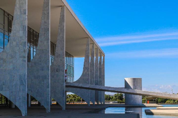 Instituto prevê impacto fiscal de R$ 40 bilhões com promessas de Lula