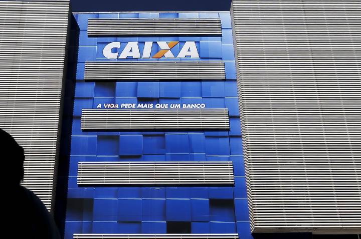 Lucro da Caixa cai 34% no primeiro trimestre com novas regras do BC