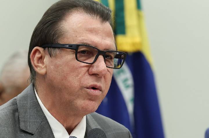 Marinho pede solução do Supremo contra uso irregular do MEI