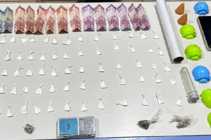 Menor é apreendido com drogas em residência usada como ponto de venda em Porto Velho