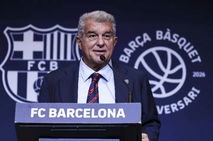 Nada de Alvarez! Presidente do Barça lamenta fracasso com outro 9: ‘Queríamos ele a todo custo’