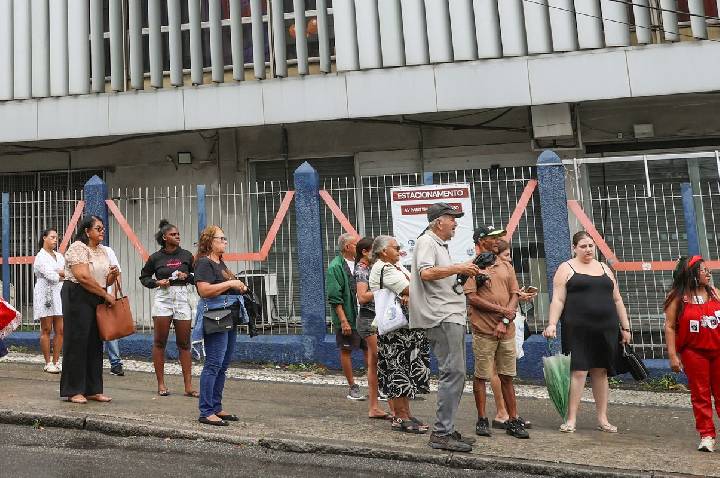 PF investiga se problemas na circulação de ônibus prejudicaram eleitor
