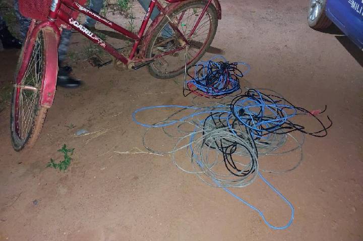 PMRO prende suspeito de furto de fios elétricos durante a madrugada em  Guajará-Mirim