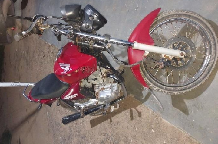 Polícia Militar recupera motocicleta roubada e prende dois suspeitos em Ministro Andreazza