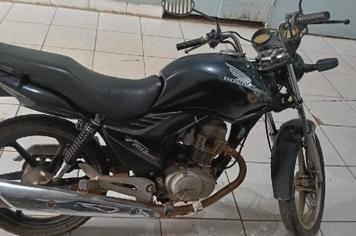 POLÍCIA MILITAR RECUPERA QUATRO VEÍCULOS E PRENDE SUSPEITOS DURANTE O FERIADO EM PORTO VELHO