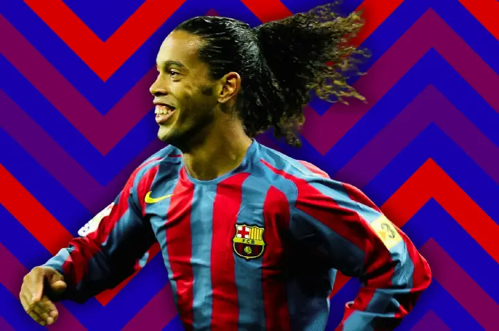 Raphinha? Ronaldo? Escolhemos os 6 maiores brasileiros da história do Barcelona