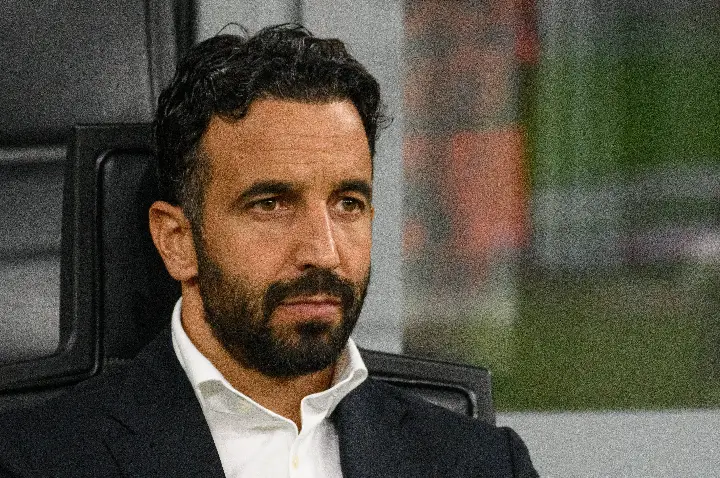 ‘Se faz isso toda vez, há algo de errado’: Amorim é criticado após Milan perder para o Benfica