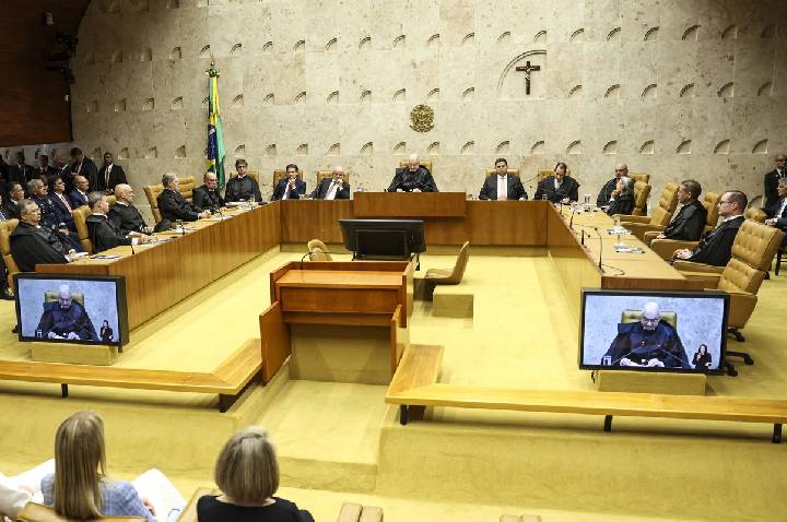 STF tem três votos para derrubar lei de SC que proibiu cotas raciais