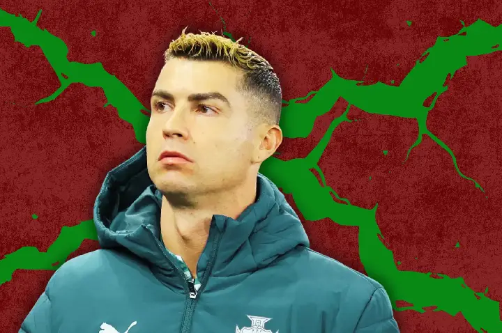 Vidal sai em defesa de CR7 e ataca Jorge Jesus: ‘Cristiano está no direito de fazer o que quiser’