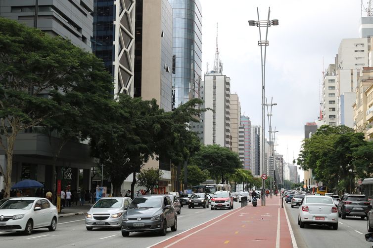 Sábado tem temperaturas em elevação na cidade de São Paulo