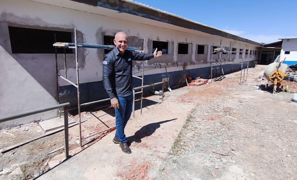 Obra de ampliação da UTI em Vilhena avança com recursos de Ezequiel Neiva