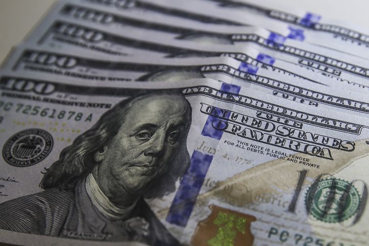 Contas externas registraram déficit de US$ 7,1 bilhões em julho