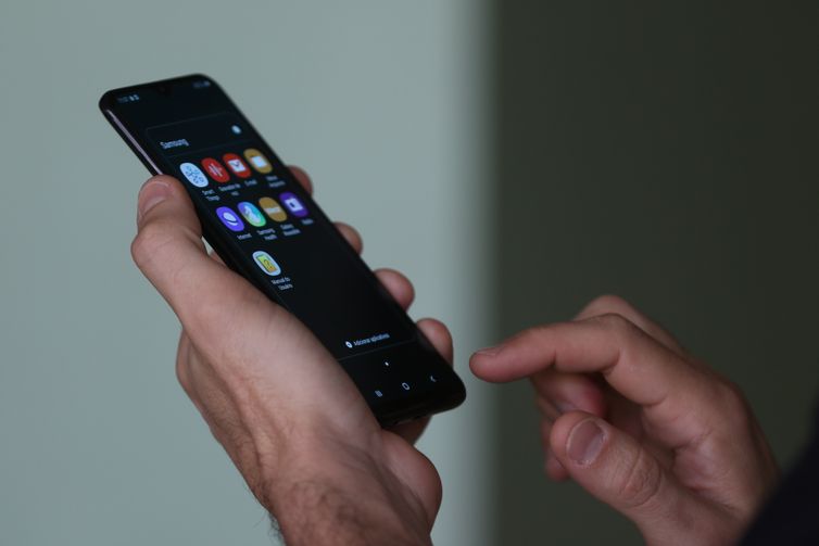 Pesquisa aponta desigualdade da conexão digital no país