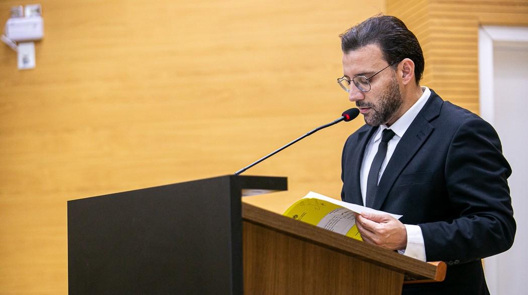 Trabalho do deputado Ribeiro do Sinpol servirá de modelo para outros estados