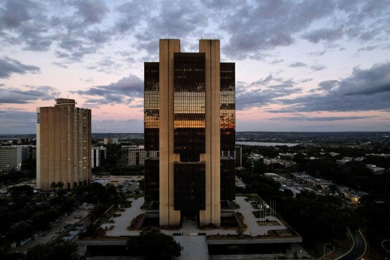 Banco Central apresentará defesa sobre Master ao TCU na próxima semana