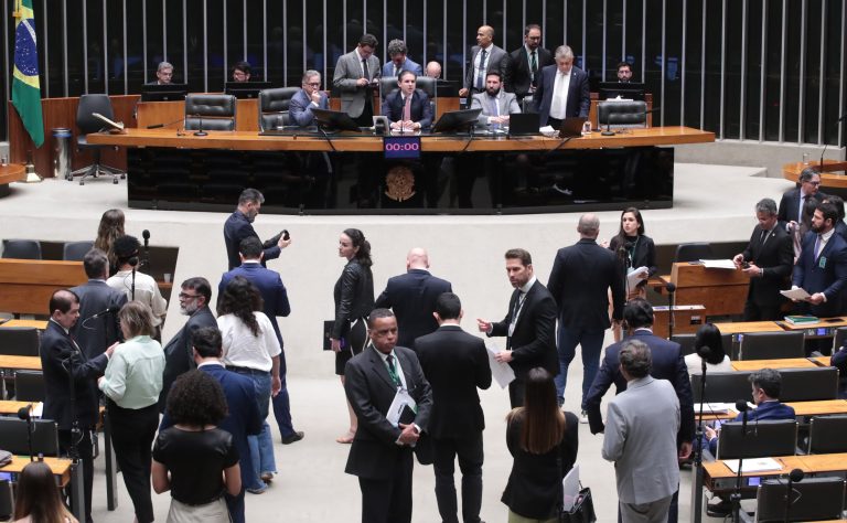 Câmara confirma envio ao Senado do projeto do novo Plano Nacional de Educação