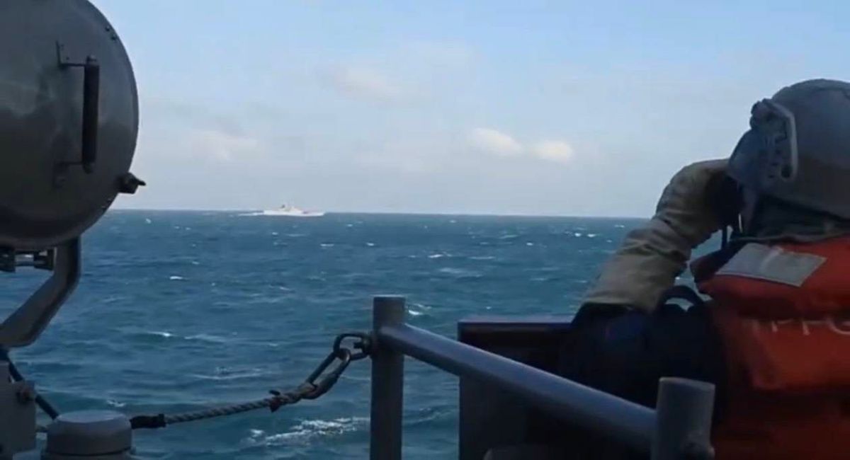 China dispara foguetes em direção a Taiwan durante exercícios militares