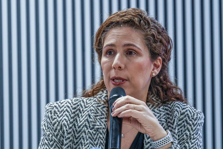 CNU ocorre sem problemas e 80% dos candidatos comparecem à prova