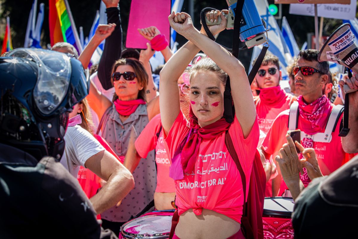 Direitos das mulheres estão em queda em Israel; ativistas culpam Netanyahu