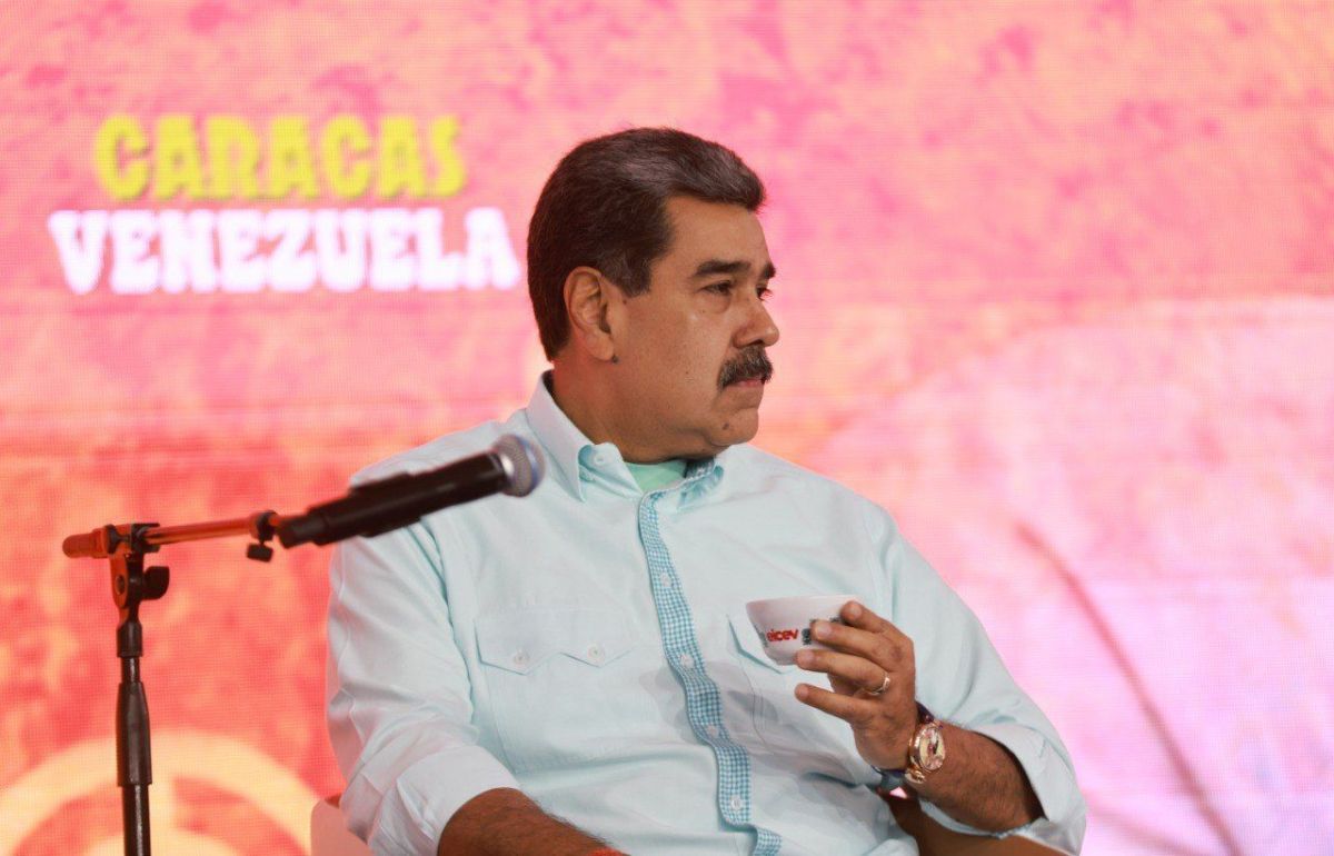 Maduro anuncia lei para proteger comércio após EUA confiscarem petroleiros
