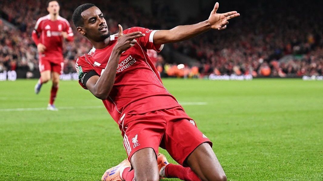 Reforço mais caro da história do Liverpool, Alexander Isak faz cirurgia