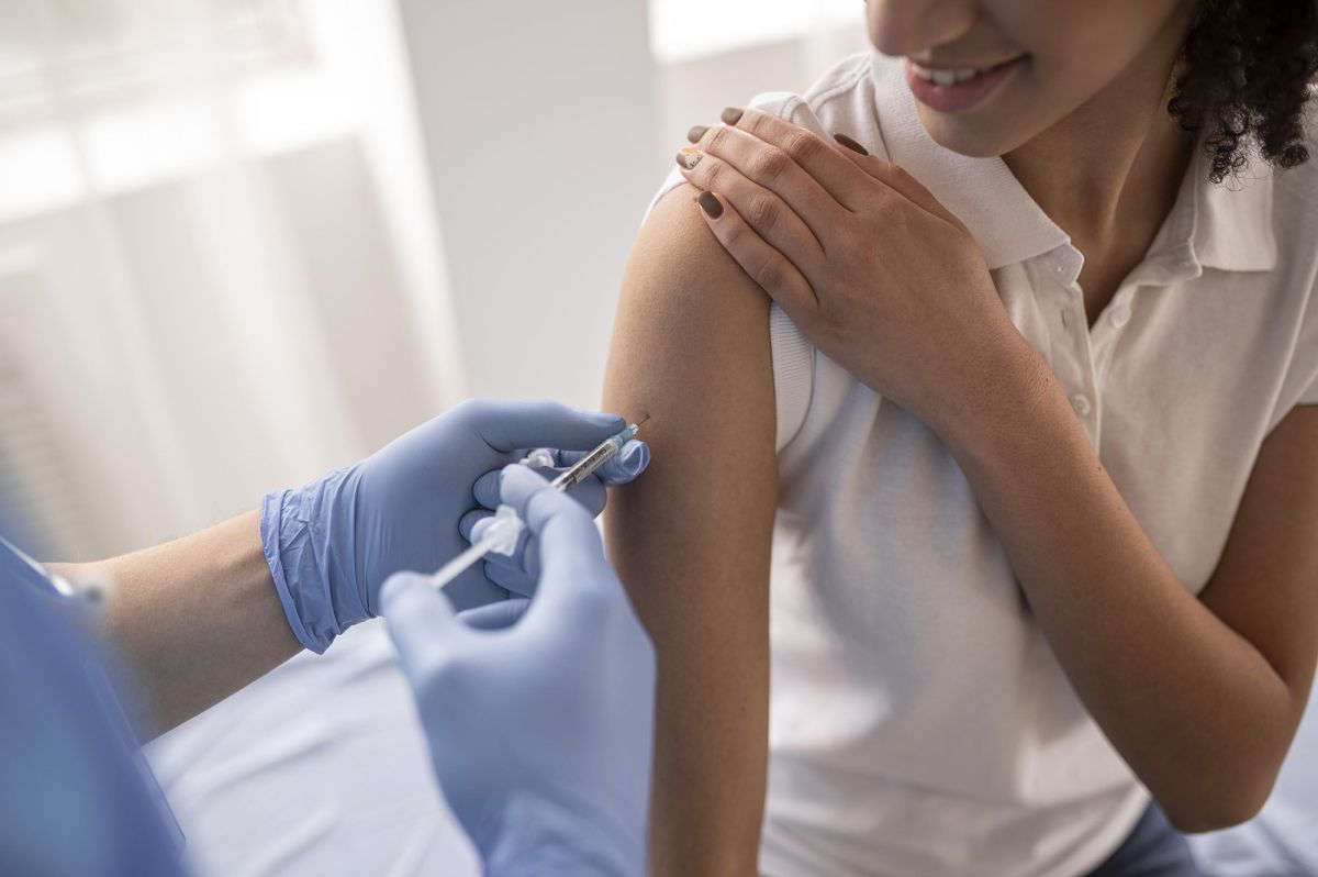 Vacina contra HPV foi divisor de águas, diz especialista a dr. Kalil