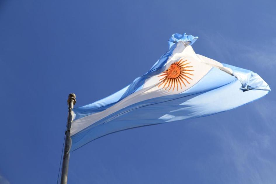 Argentina tem 2º ano consecutivo de superávit fiscal e supera meta com FMI