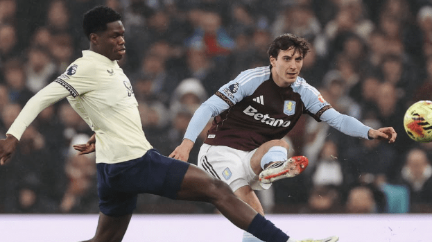 Aston Villa perde para o Everton e se afasta da ponta na Premier League