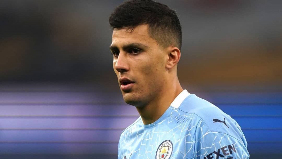 Com Rodri recuperado, City tenta manter série de vitórias na Premier League