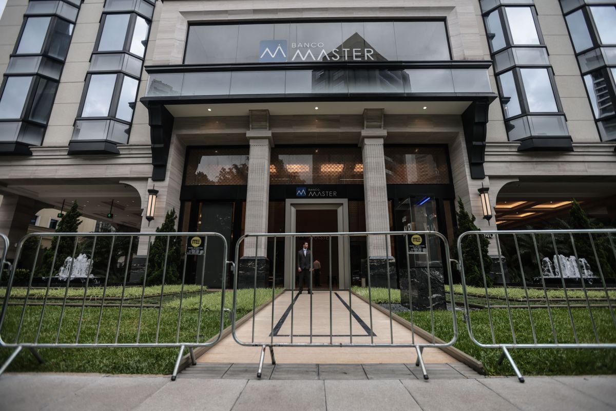 Master: crise tem efeito-dominó, atinge 5 estados e gera alerta de R$ 30 bi