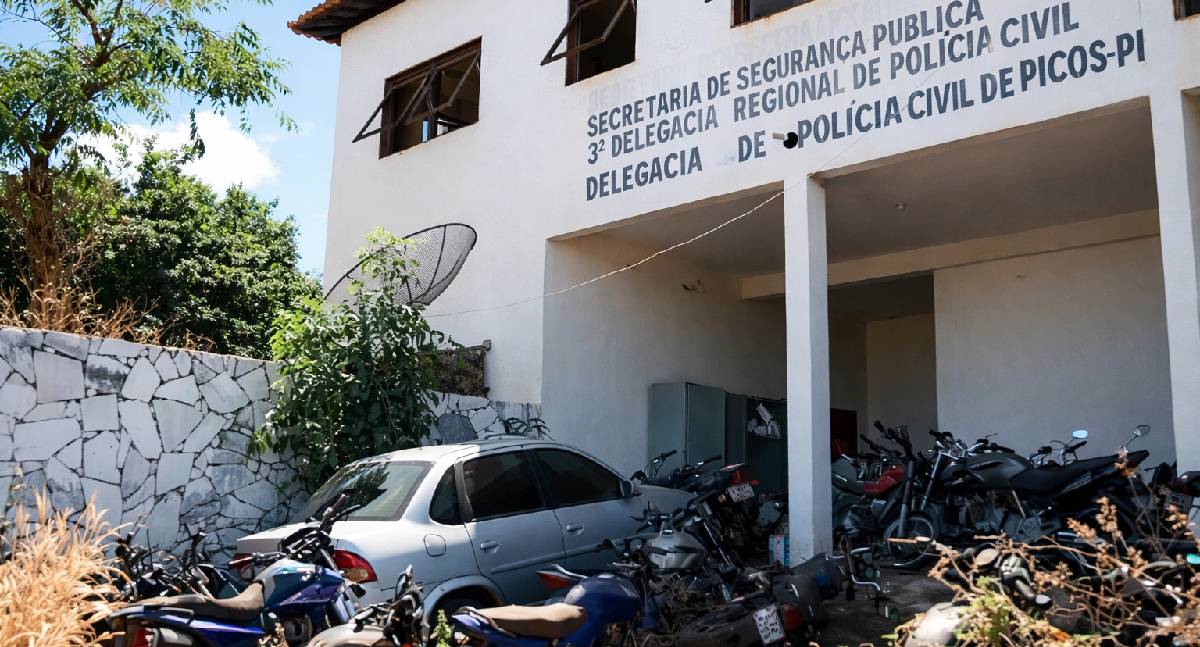 Coluna Espaço Aberto – “Do hospital ao necrotério, da cela ao além: o endereço que nunca dormiu”