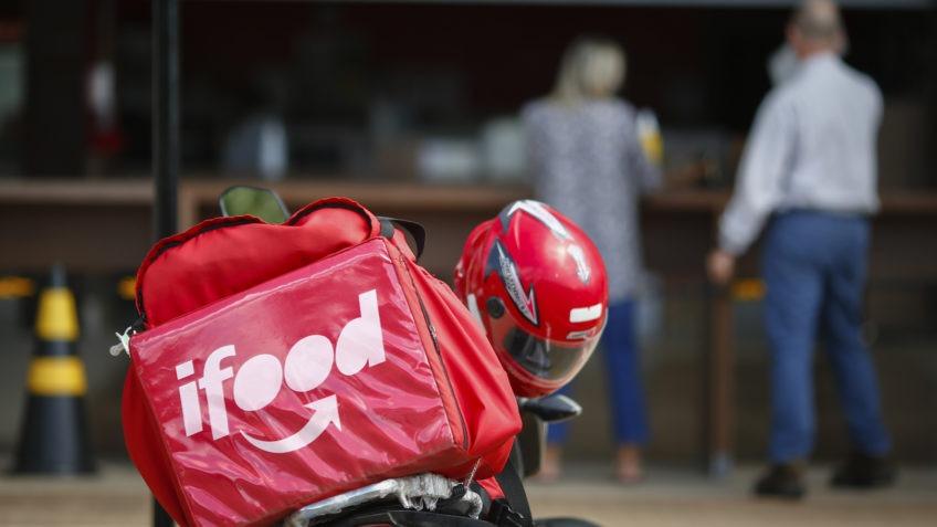 motocliclistas entregadores protestam em todo Brasil conta PLP  que regulamenta categoria