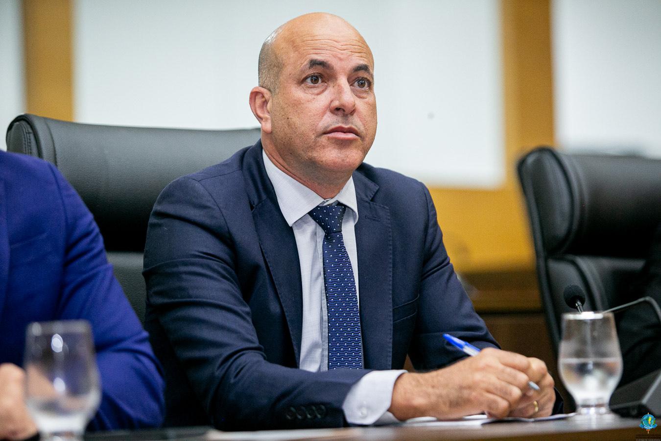 N​​​​​​​ota à Imprensa