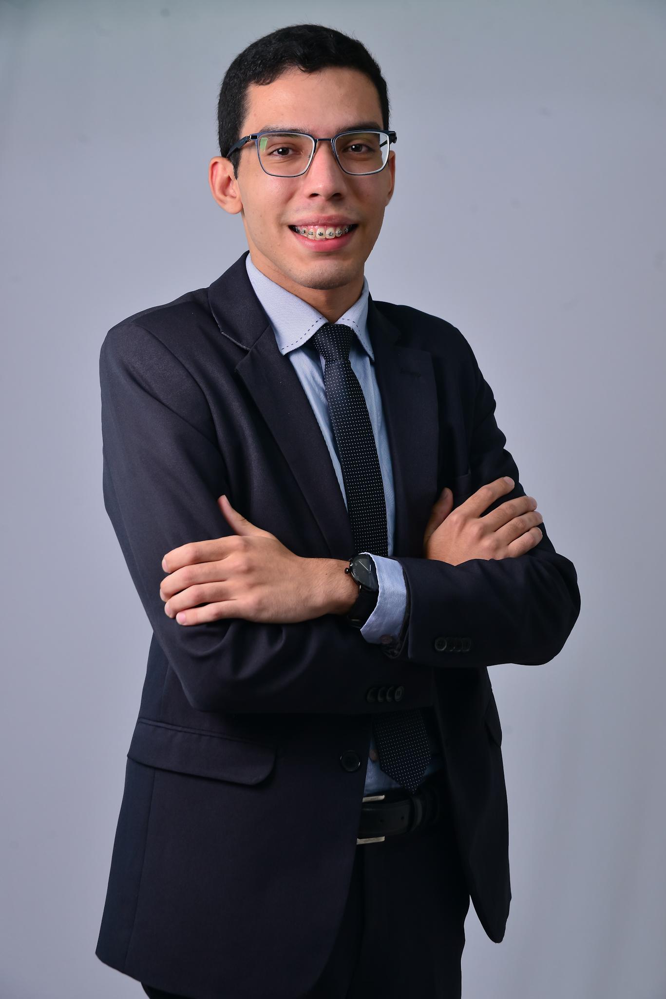 Juventude, Direito e Política em uma era de influência digital