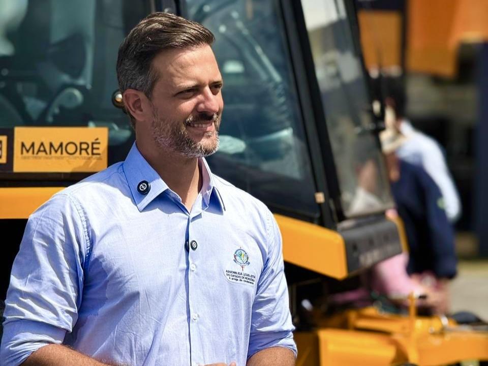 Recurso na conta: R$ 1,2 milhão em emenda do deputado Delegado Lucas garante novos implementos agrícolas para Buritis