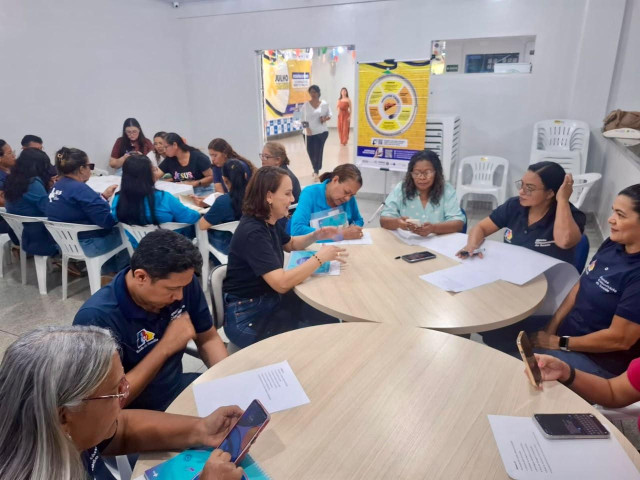 Prefeitura de Porto Velho capacita agentes comunitários para fortalecer prevenção e combate às hepatites virais