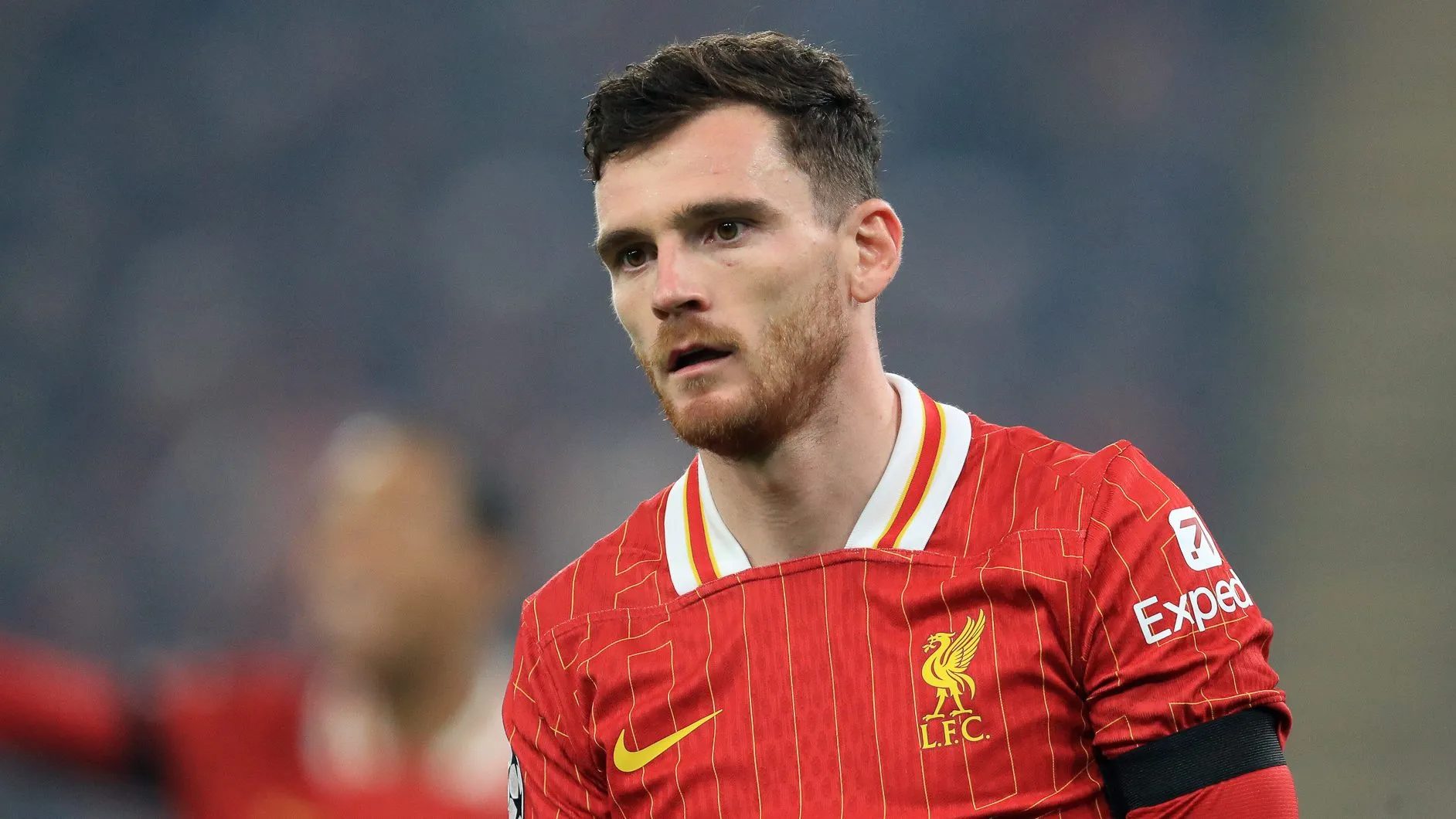 ‘Não queríamos saber de futebol’: Robertson expõe impacto da morte de Diogo Jota no Liverpool