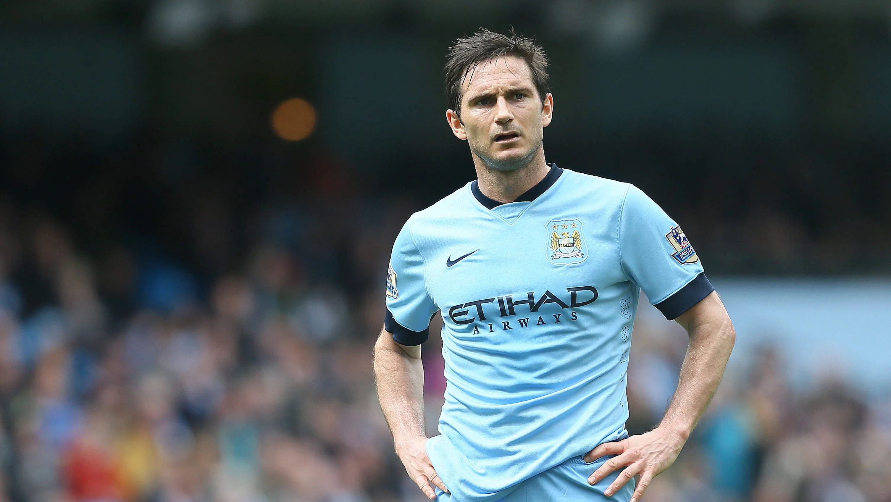 ‘Há muitas coisas que não se sabe’: Lampard esteve no City em temporada investigada, mas se distancia do caso